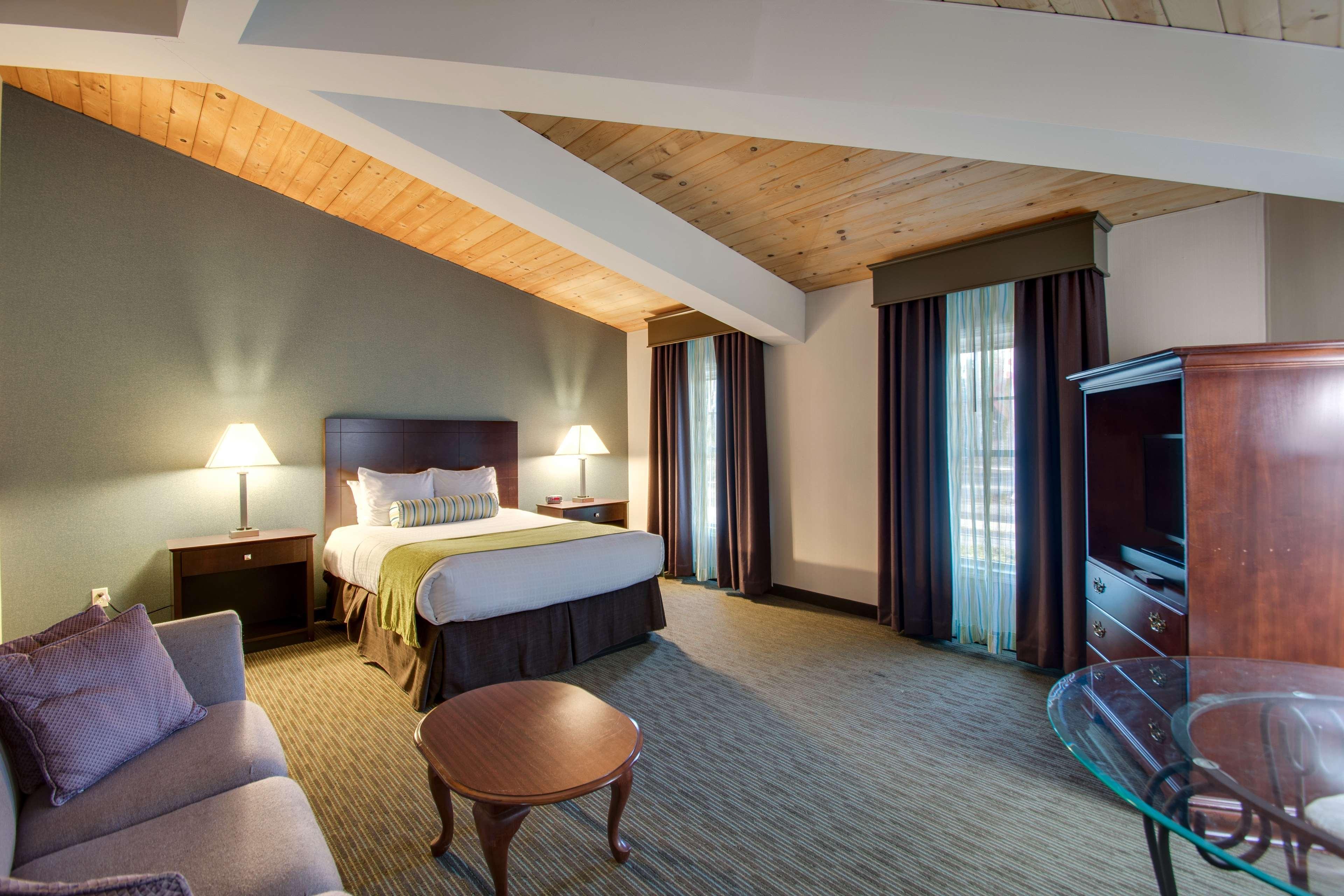 Best Western Plus, The Inn At Хамптън Екстериор снимка
